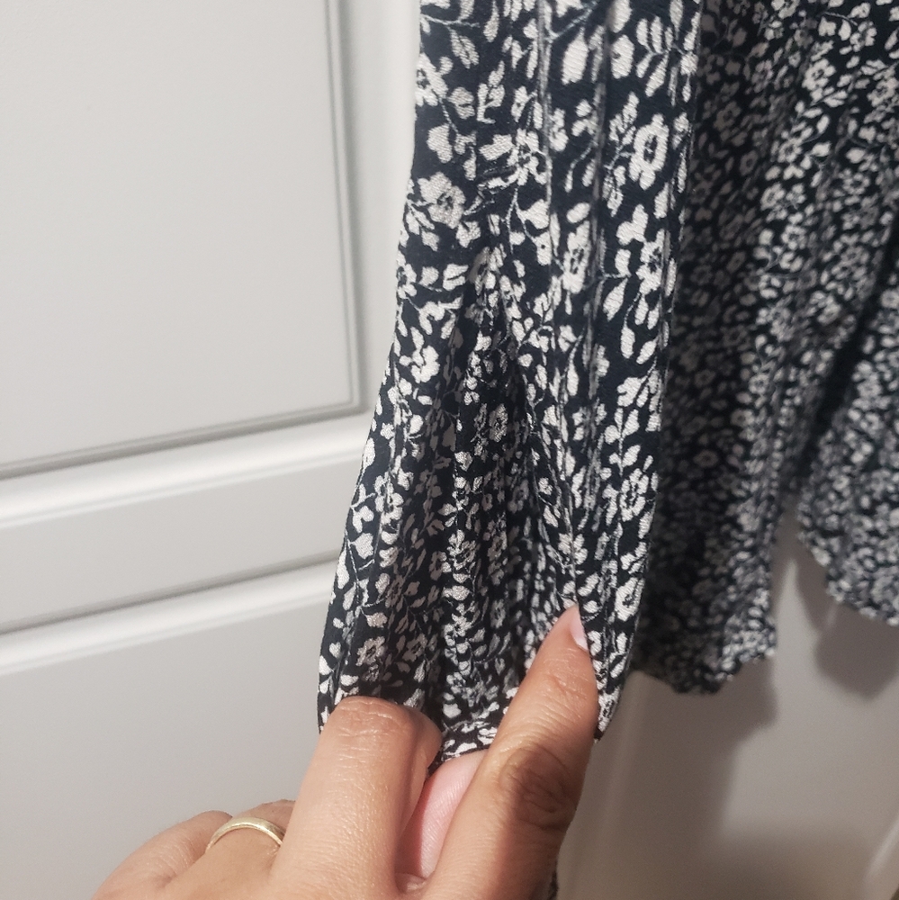 American eagle Romper - Picture 3 of 6
